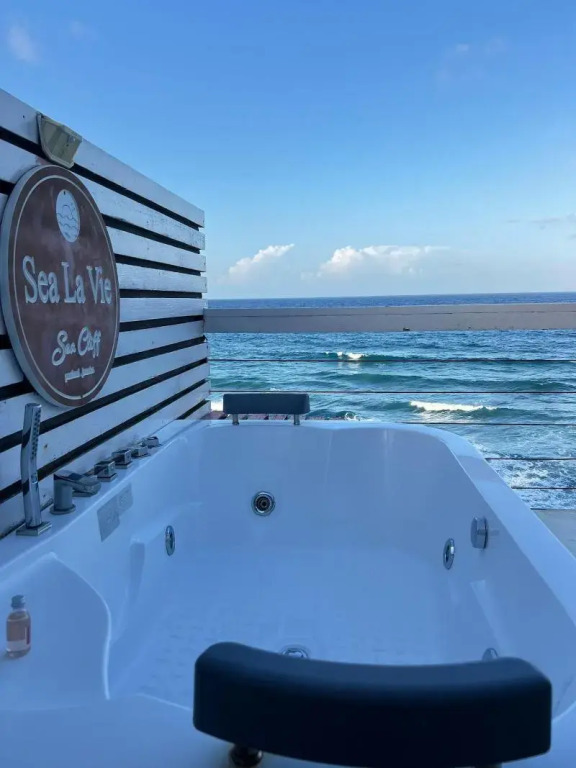 Sea Cliff Resort