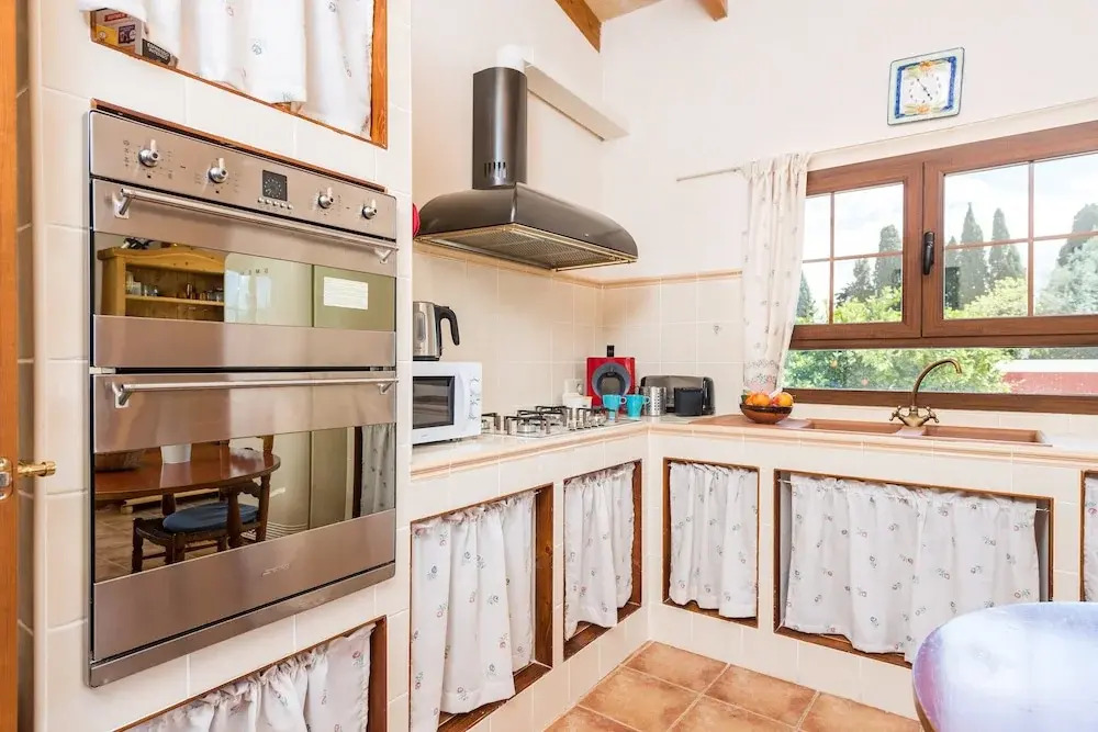 - House In