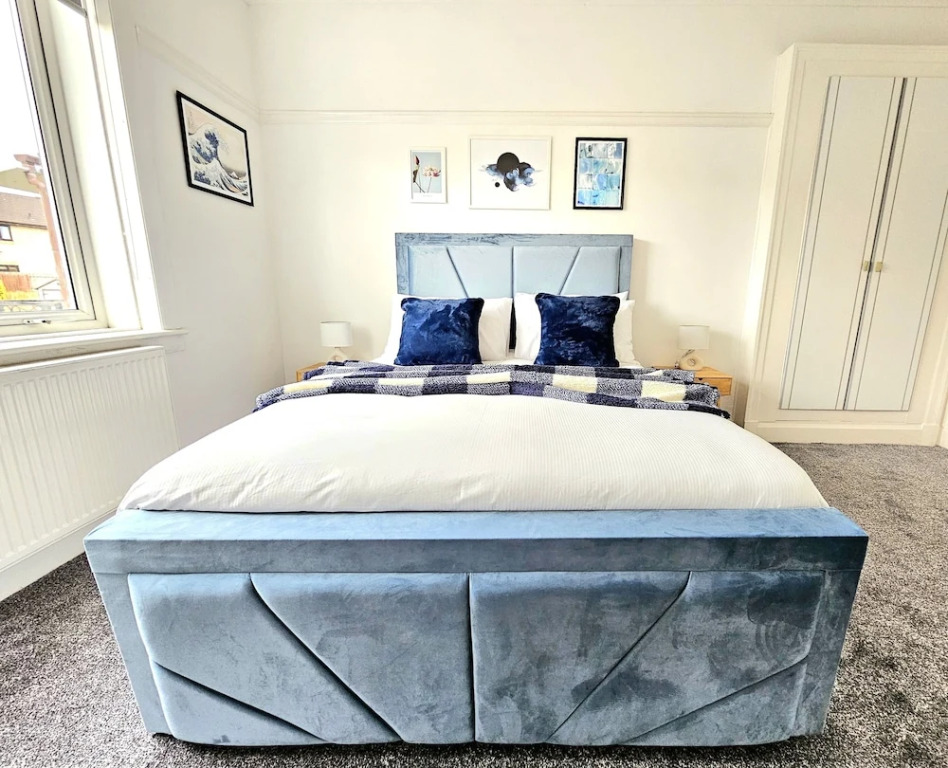 Charming 3-Bed Oasis-free parking
