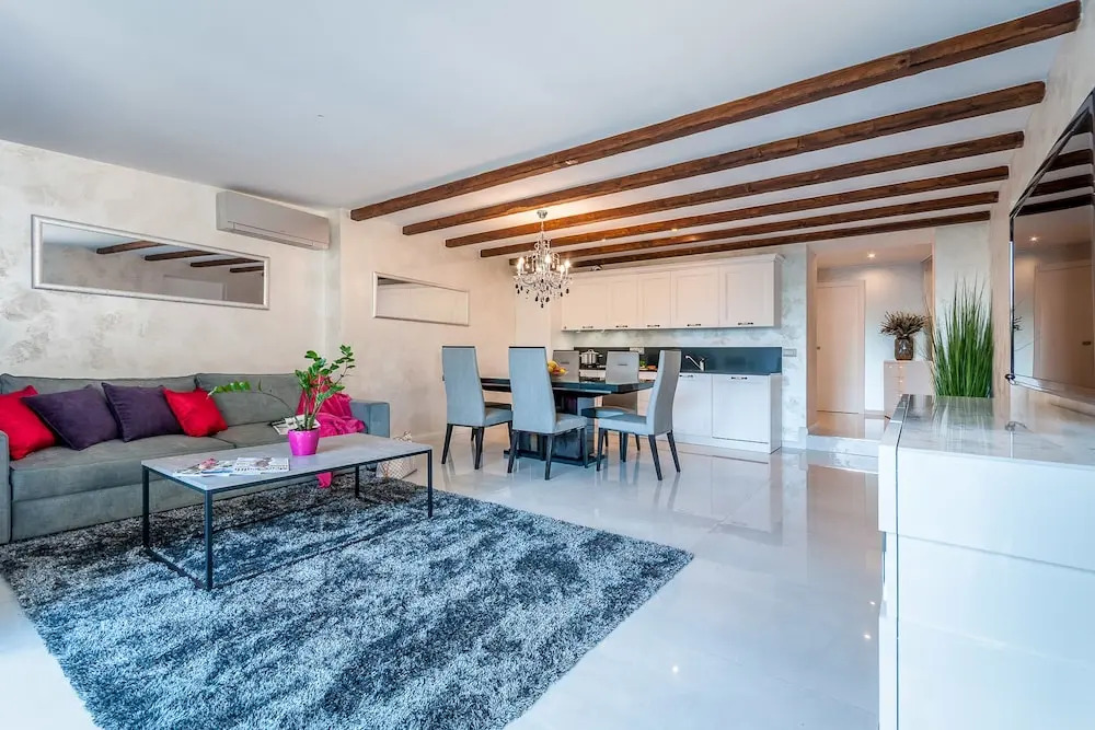Villa Fema