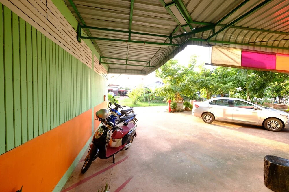 Baansetthanan Apartment