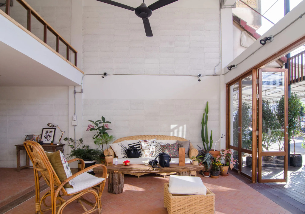 Happynest Inspiring Hostel
