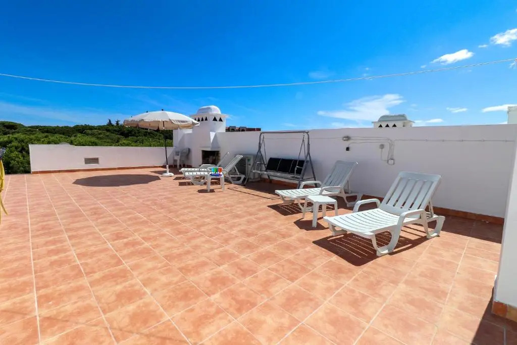 Green paradise T2 apartment with pool