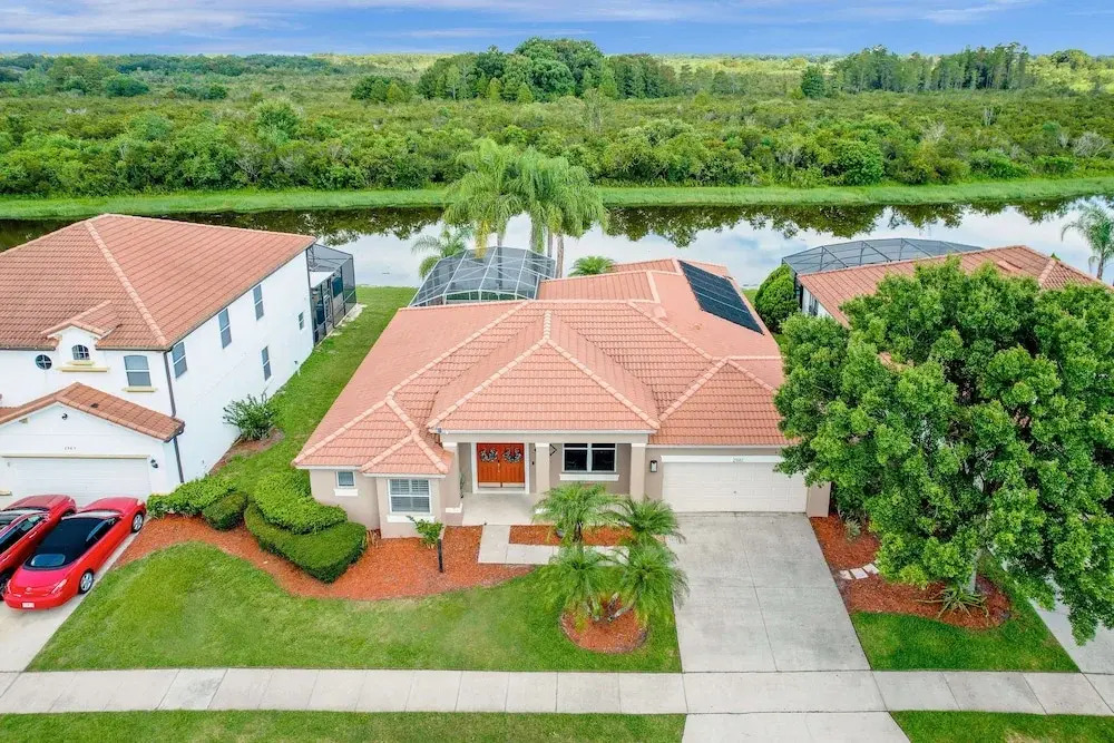 Upstay Waterside Home with Pool and Hot Tub