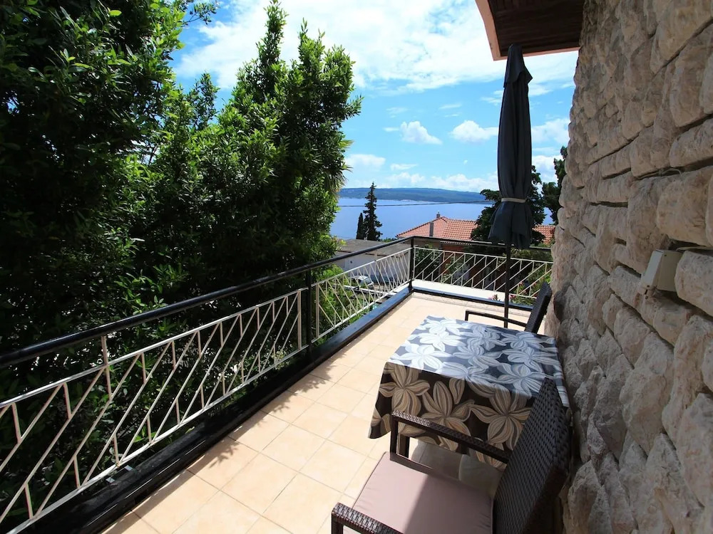 Apartment Dragi Kamen