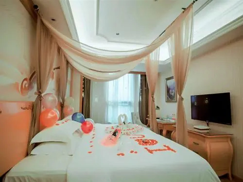 Vienna International Hotel Guizhou Wengan Qilong Binfen Moer City
