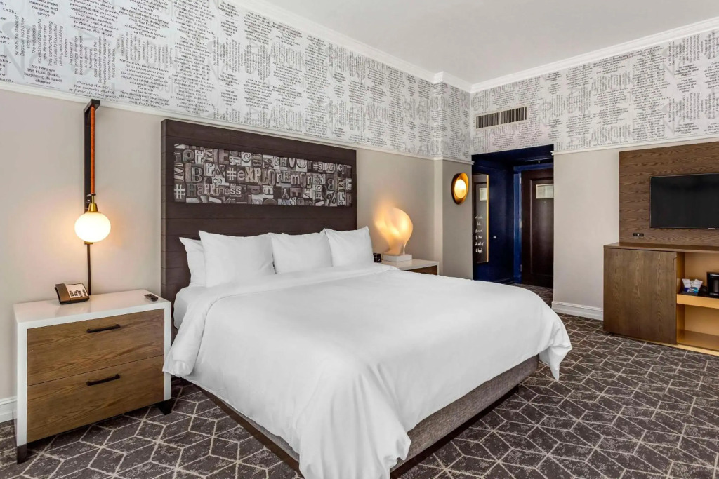 Hilton Vacation Club Hotel Blake Chicago