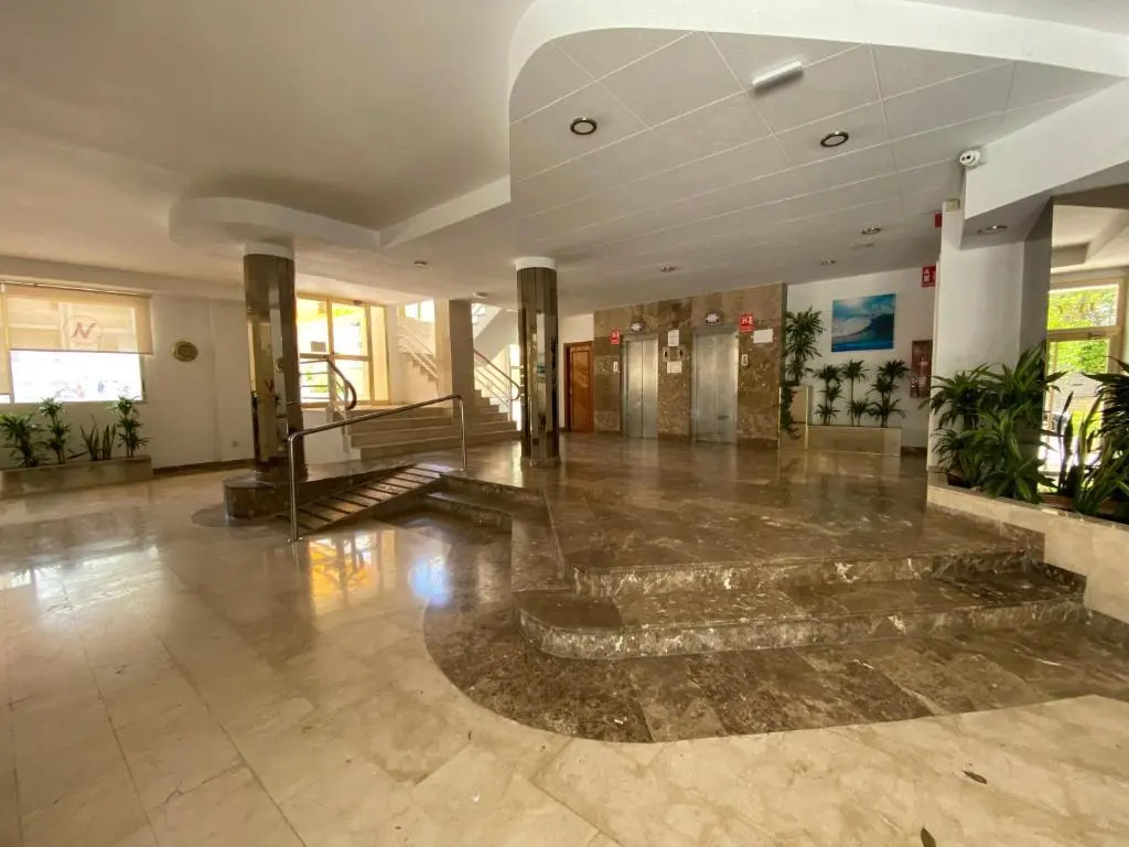Apartamento con piscina en 1ª línea de playa en Salou