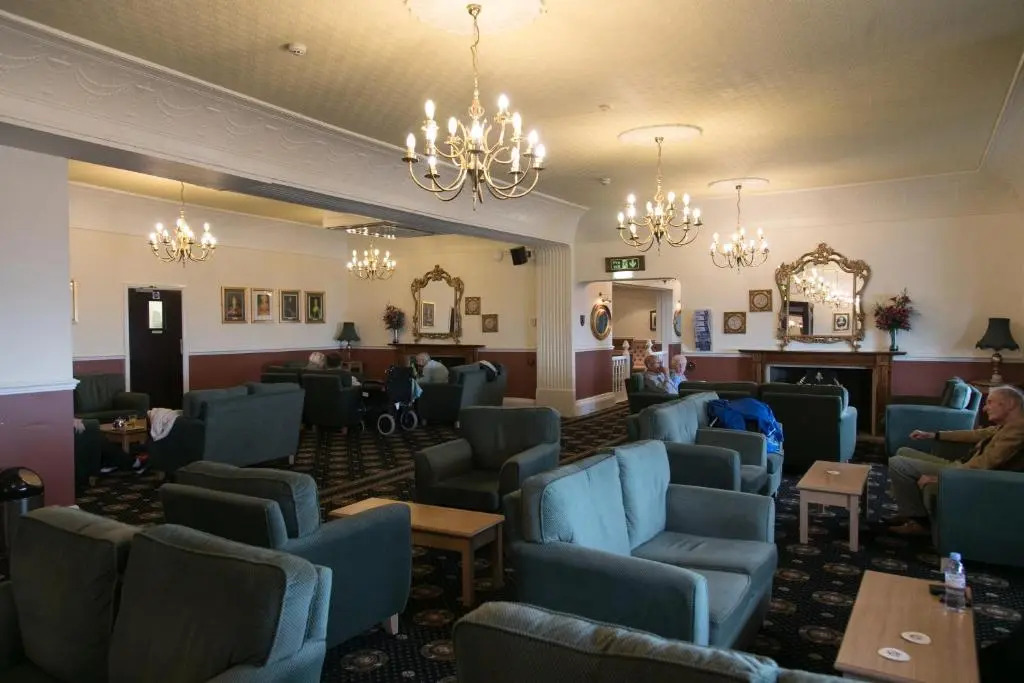 Queens Hotel