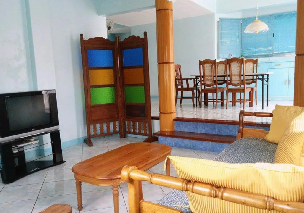 Our Melting Pot Tagaytay - Hostel