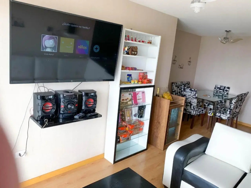 Condominio Uptown de 2 dormitorios