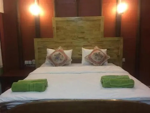 Ryta Beach Bungalow & Resort