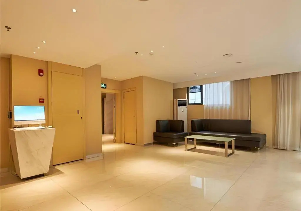 City Comfort Inn Liuzhou Wuxing Walking Street