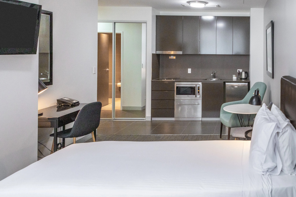 Holiday Inn & Suites Sydney Bondi Junction by IHG