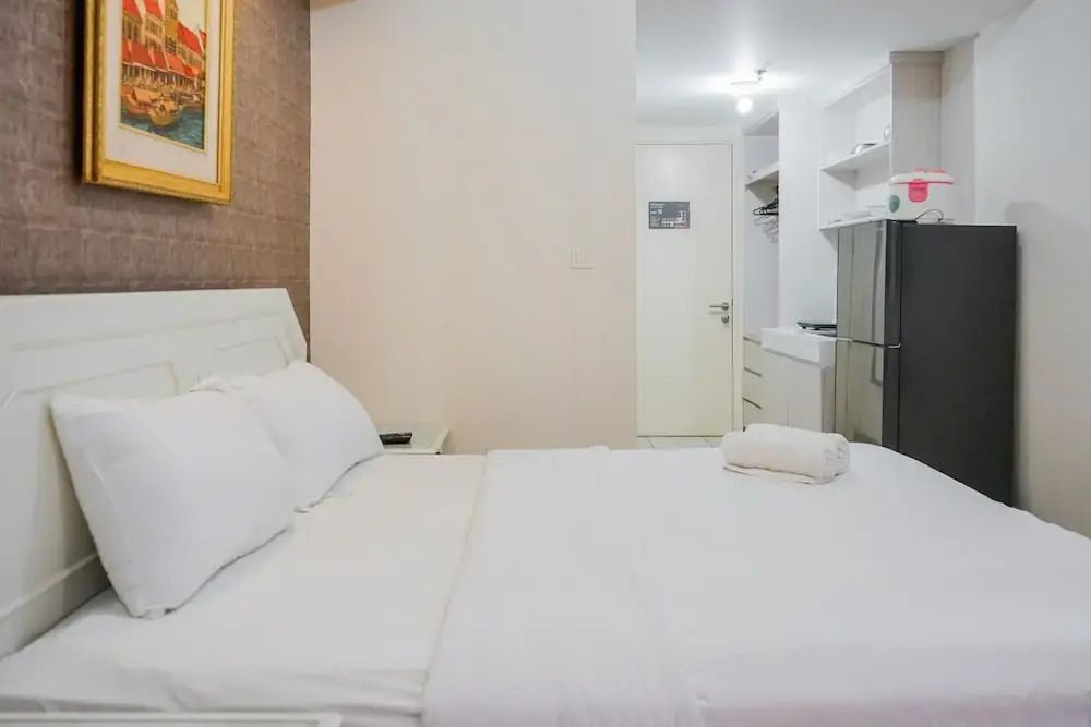 Minimalist Studio Apartment with City View at M-Town Residence