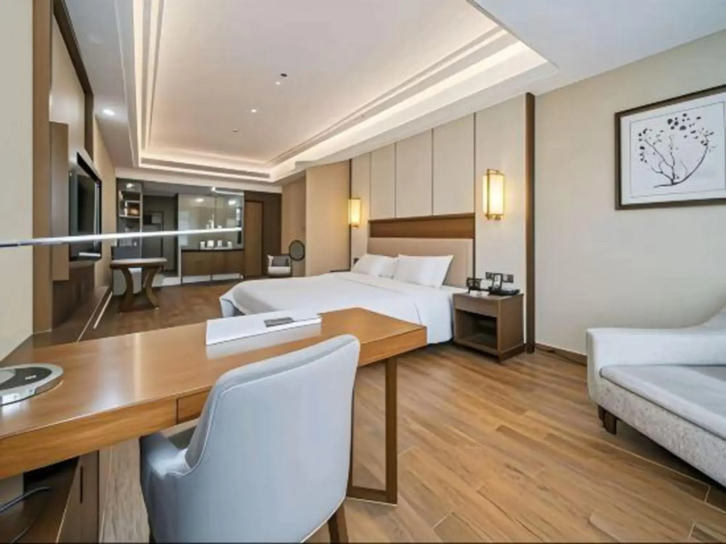 Jianan Business Hotel