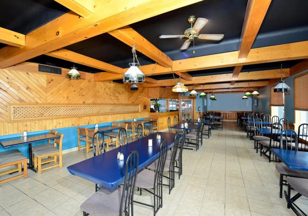Travelers Inn