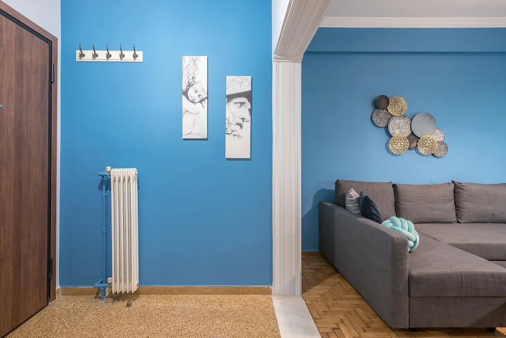 Acropolis Villa 3BR 9ppl 10 minutes Metro&Museum