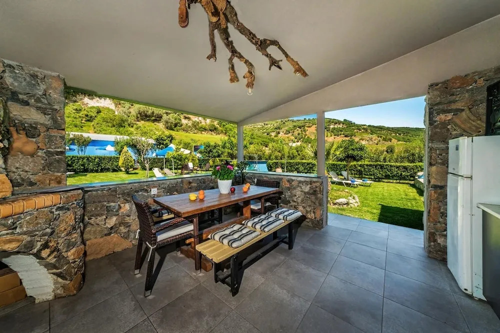 Villa Kalouas private pool