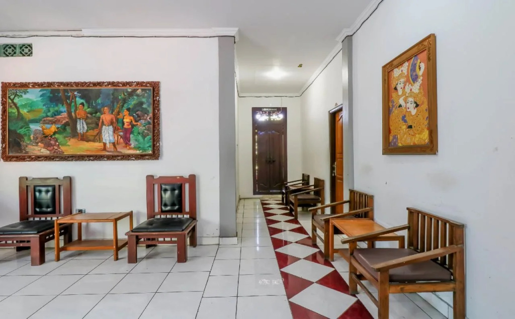 OYO 1927 Hotel Candra Adigraha