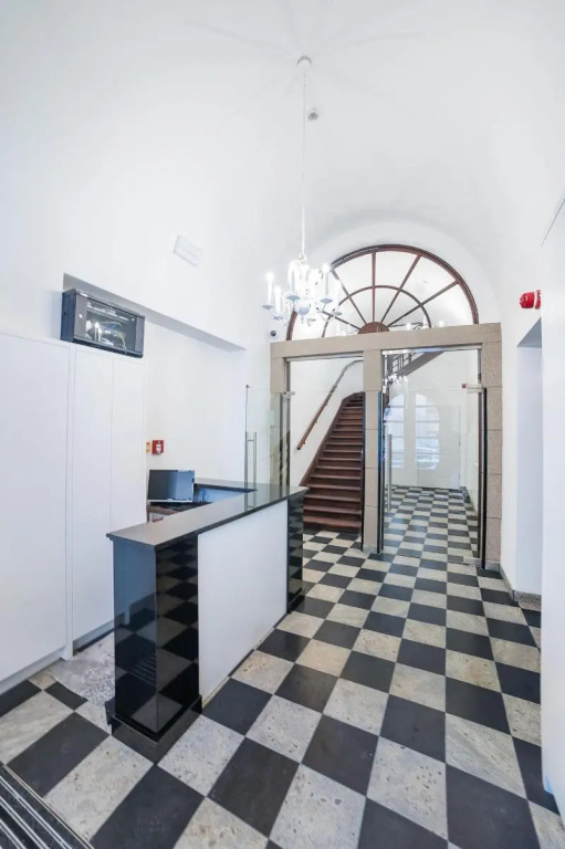 Vinfort Aparthotel - Krakow Old Town