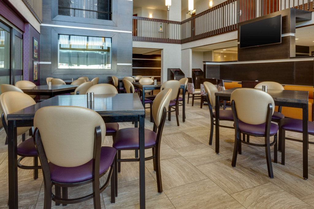Drury Inn & Suites Kansas City Overland Park