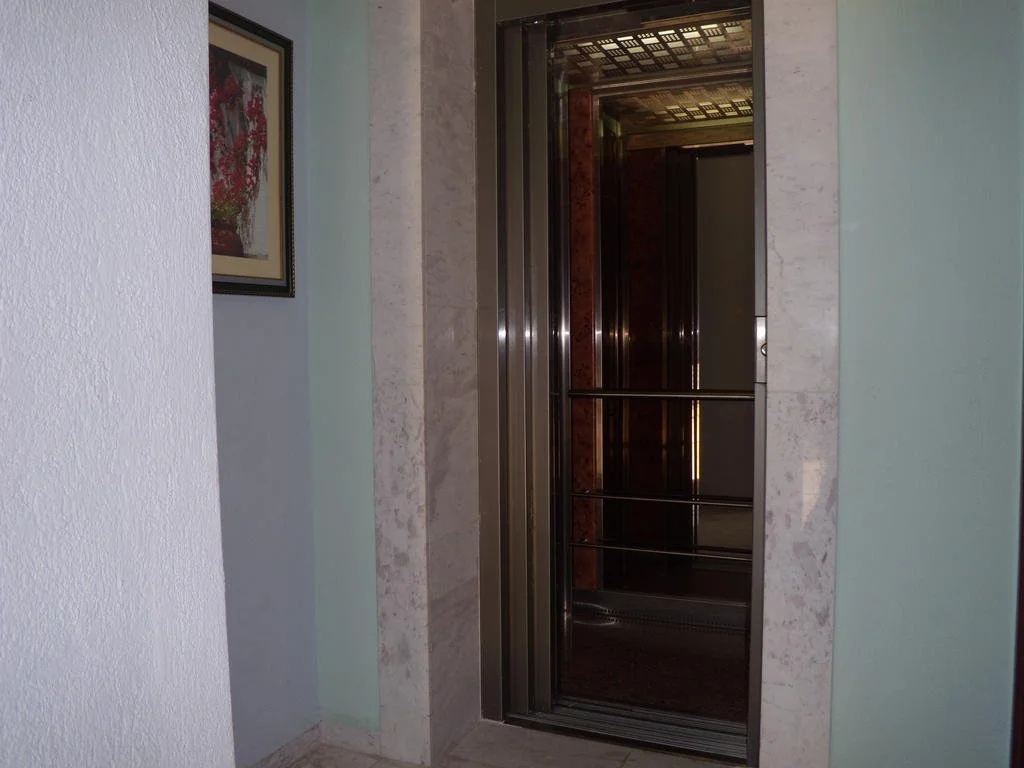Thomas Palace Apartments