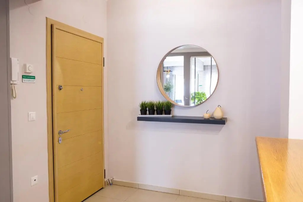 modeRn EST.6