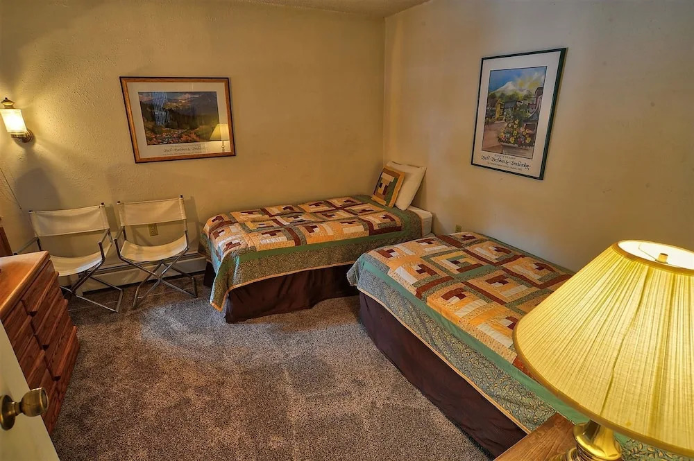Gold Camp II E87 Apartment 2