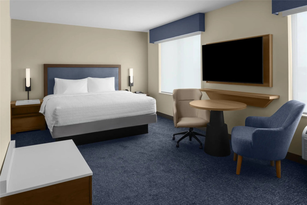 Hampton Inn & Suites By Hilton Long Island Farmingdale