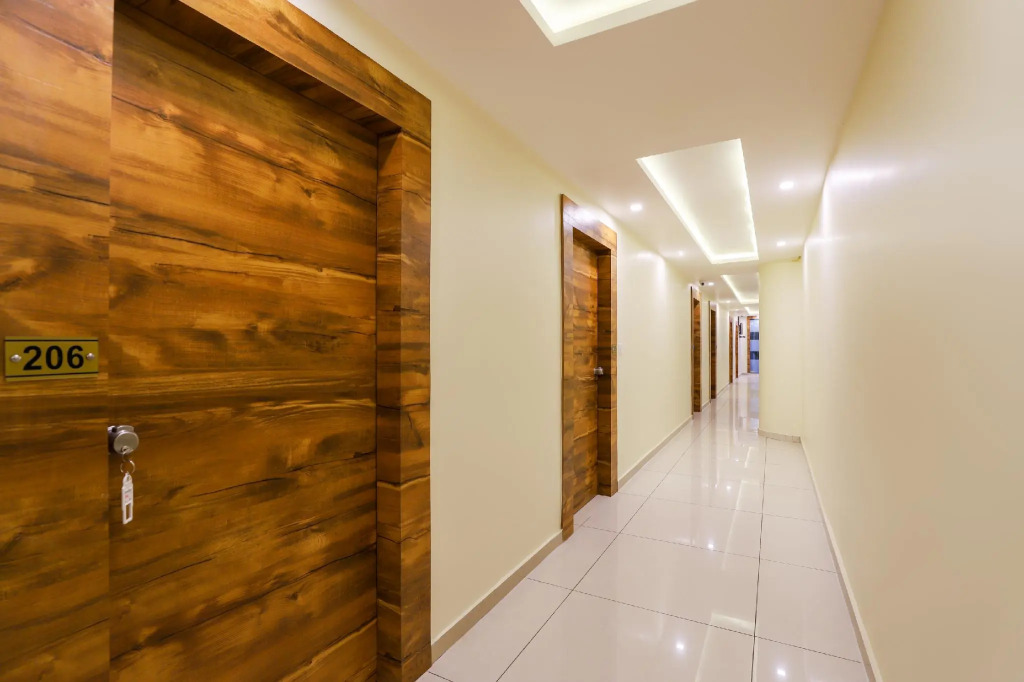 OYO 64029 Hotel Phoenix