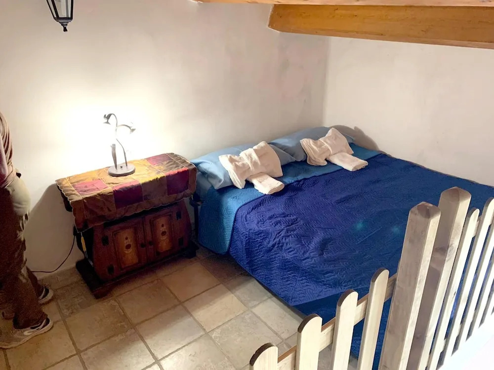 House With 2 Bedrooms in Noto, With Wonderful Mountain View, Enclosed Garden and Wifi Near the Beach