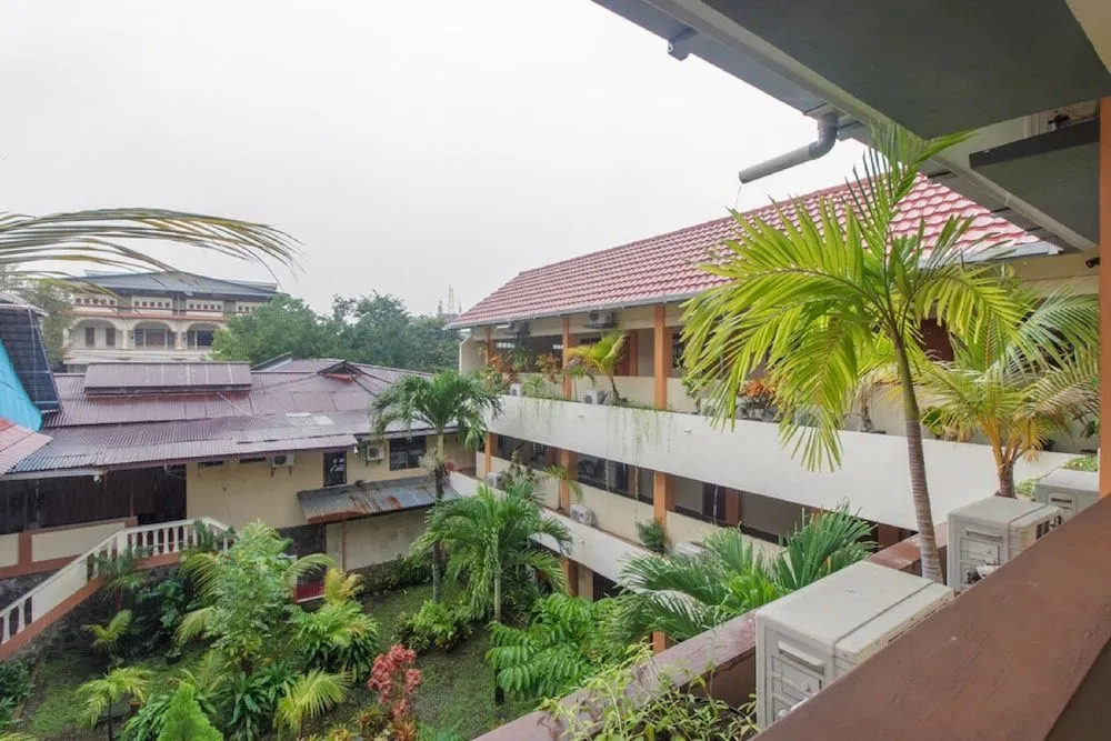 Reddoorz Near Jalan Samratulangi 2 Manado