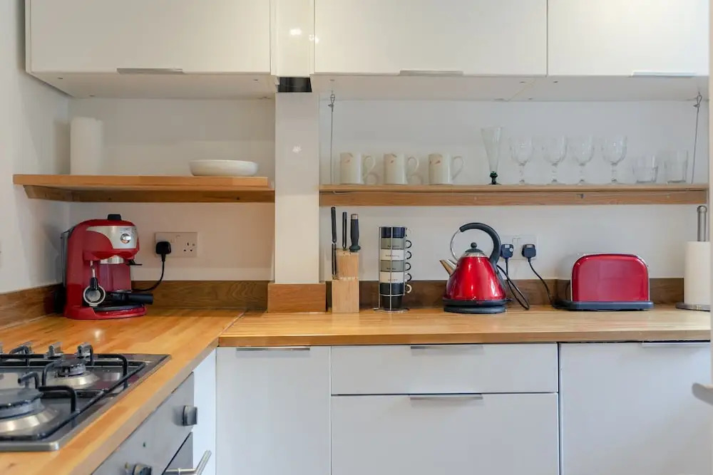 2 Bedroom Brixton Flat
