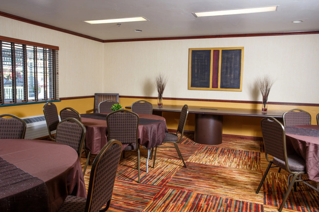 Hotel J Green Bay