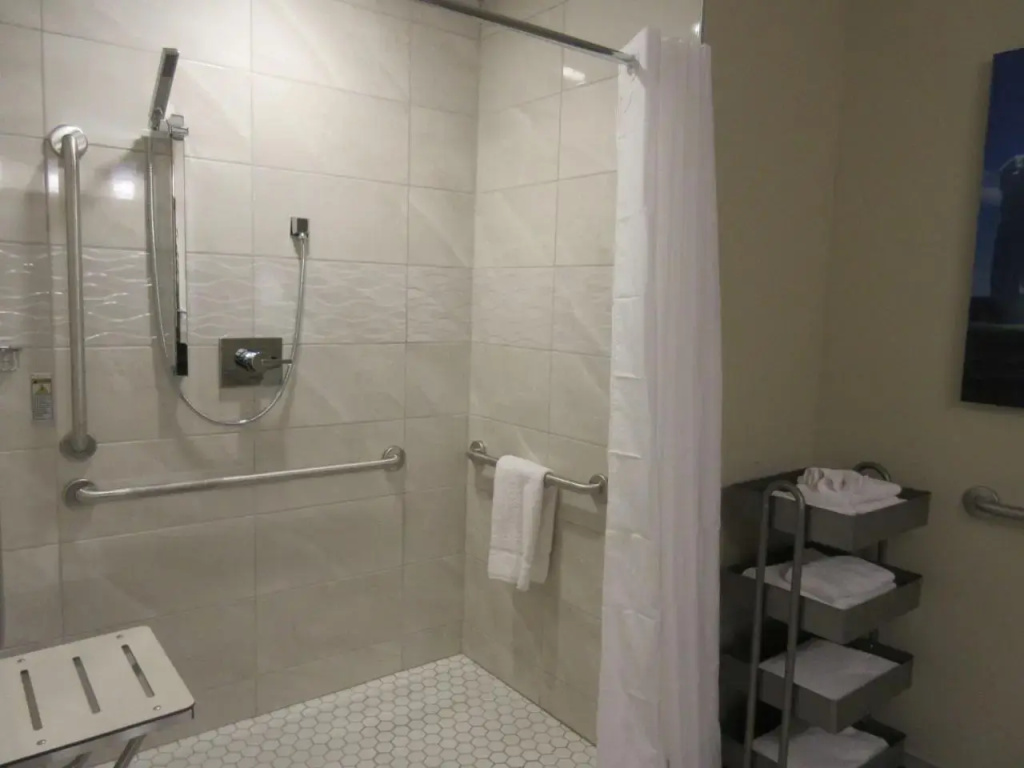 Best Western Plus St. John's Airport Hotel And Suites