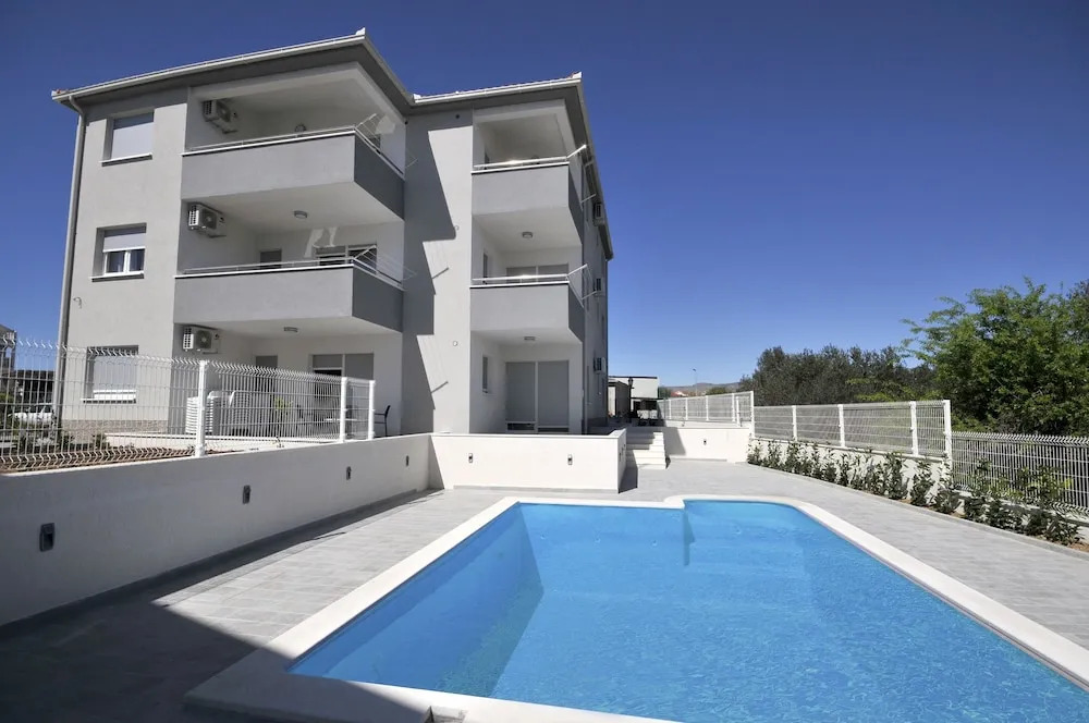 Villa Theodor Apartments