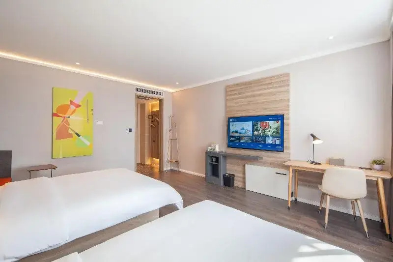 HanTing Hotel (Jinan Jing Fourth Road Provincial Eye Hospital)