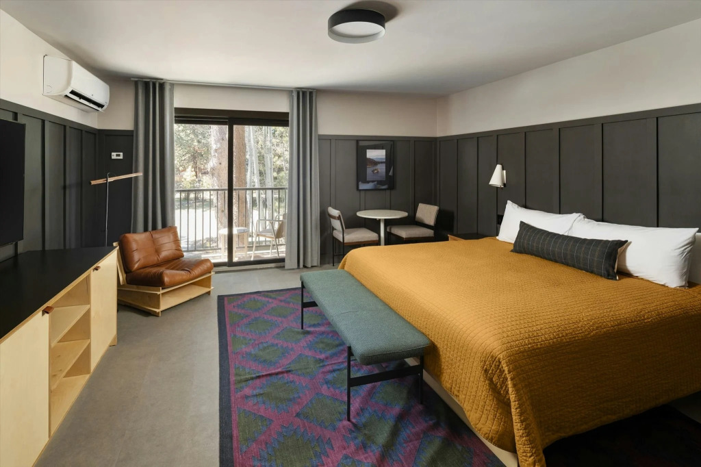 The Coachman Hotel