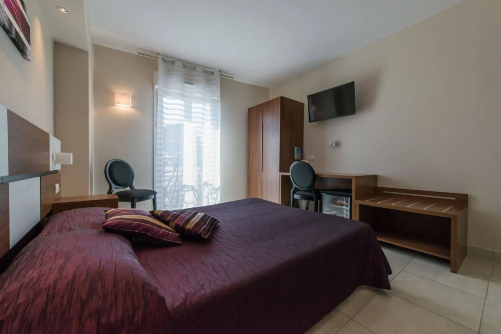 Holidays & Work HOTEL