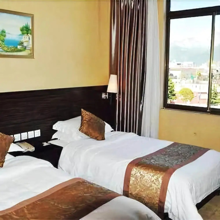 Yuxi Hotel