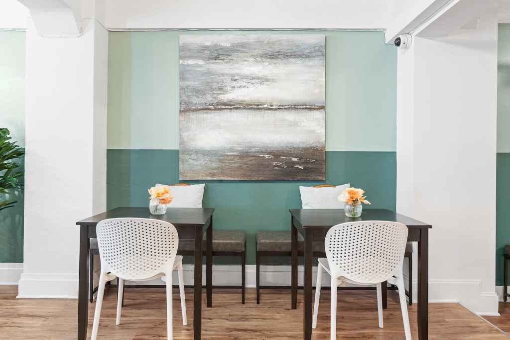 La Monarca Residential Hotel | Queen Room | Unit 306