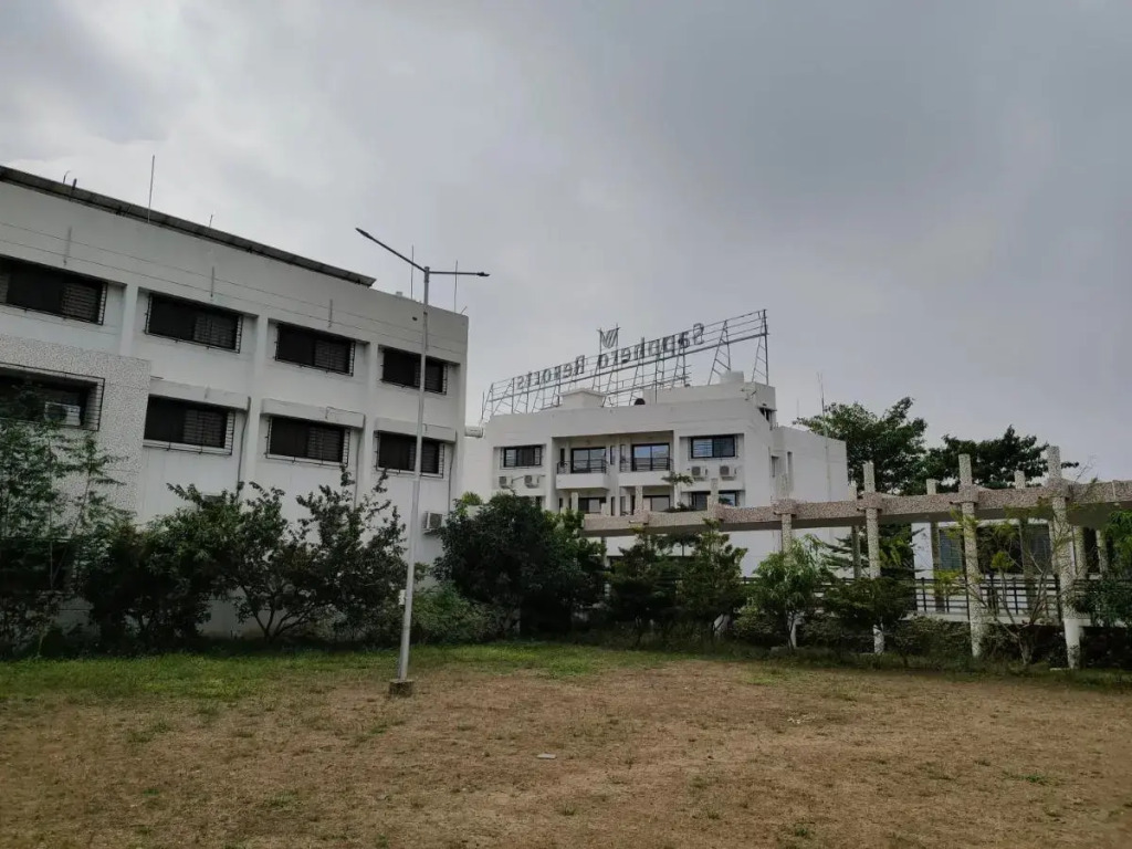 Sapphero Resorts