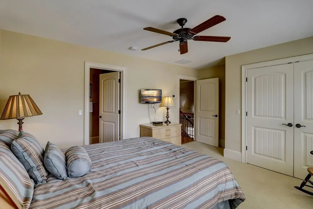 3 Beachside