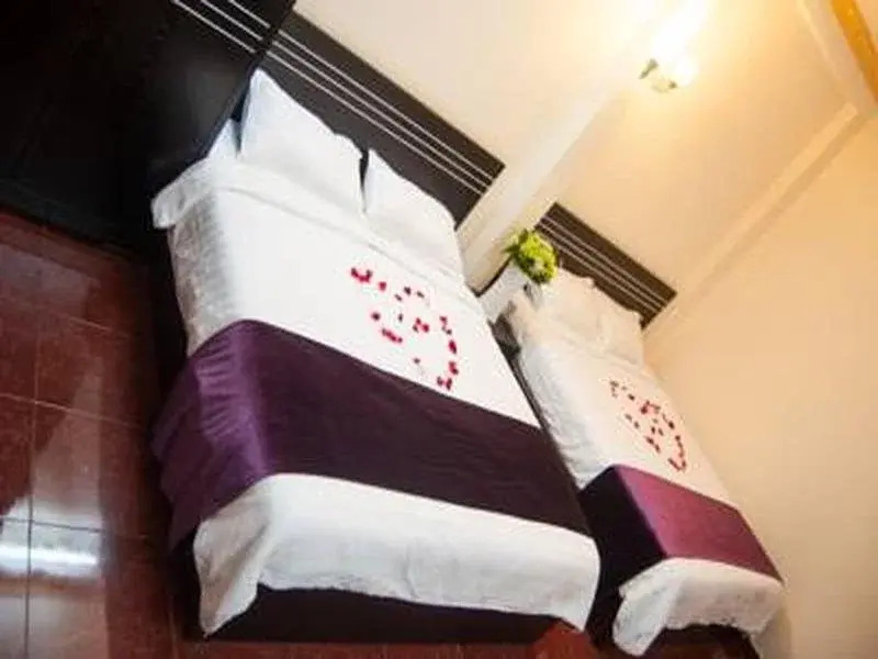 Khanh Toan Hotel