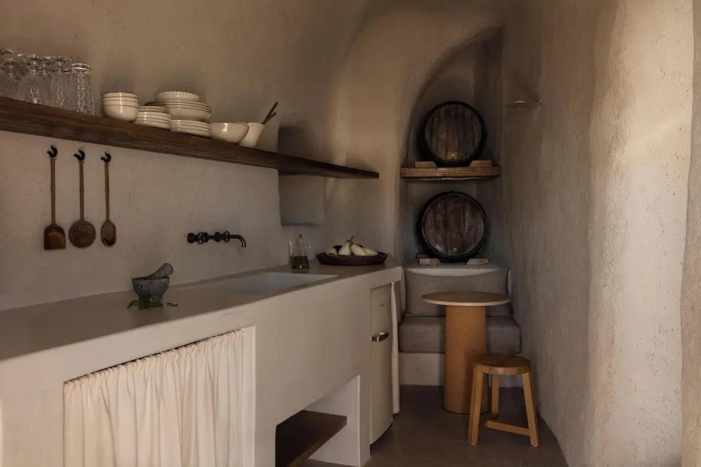 Kanava Cave Winery Villa