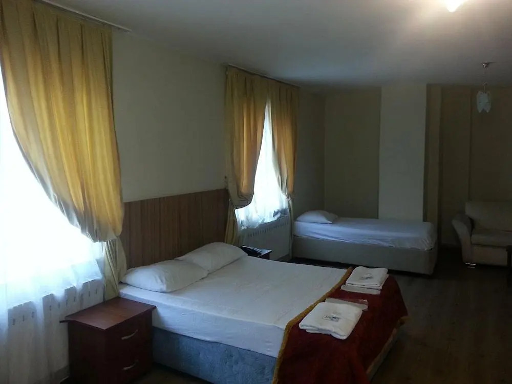 Kona Otel