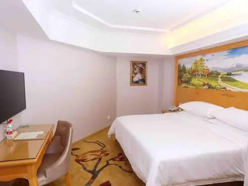 Vienna Hotel Zhongshan West District