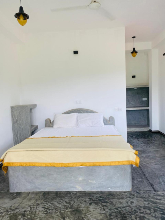 Unawatuna Hideaway Hostel