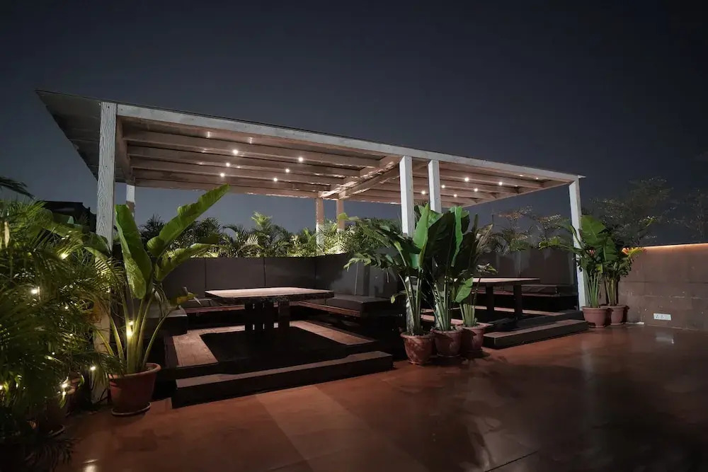 The Alcor Hotel